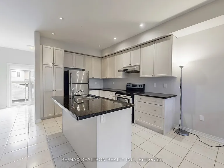 7 Zenyatta Ln — Photo 15