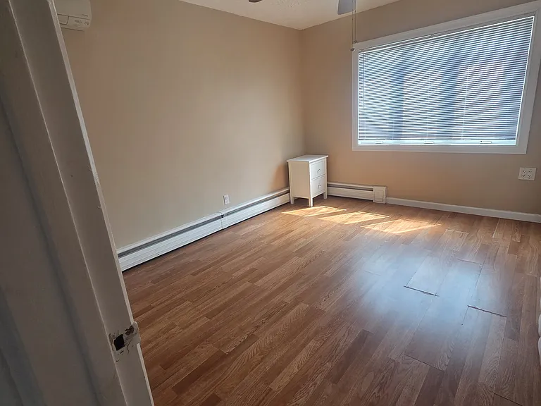 239 Hollywood Ave #1 — Photo 9