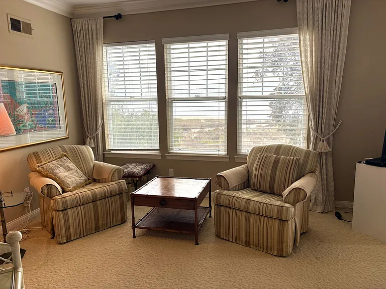 4755 Beachwood Ct — Photo 13