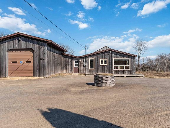 4th image of 2481 Broad Cove Rd