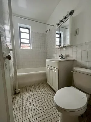 Rented by A Kinetic Solutions LTD | media 6