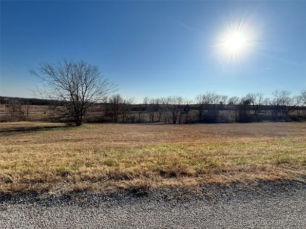 24 N 3985th Rd, Collinsville, OK 74021