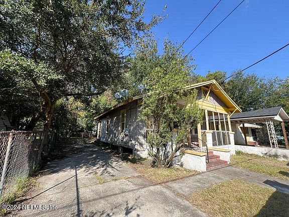 2nd image of 1539 W 7TH Street