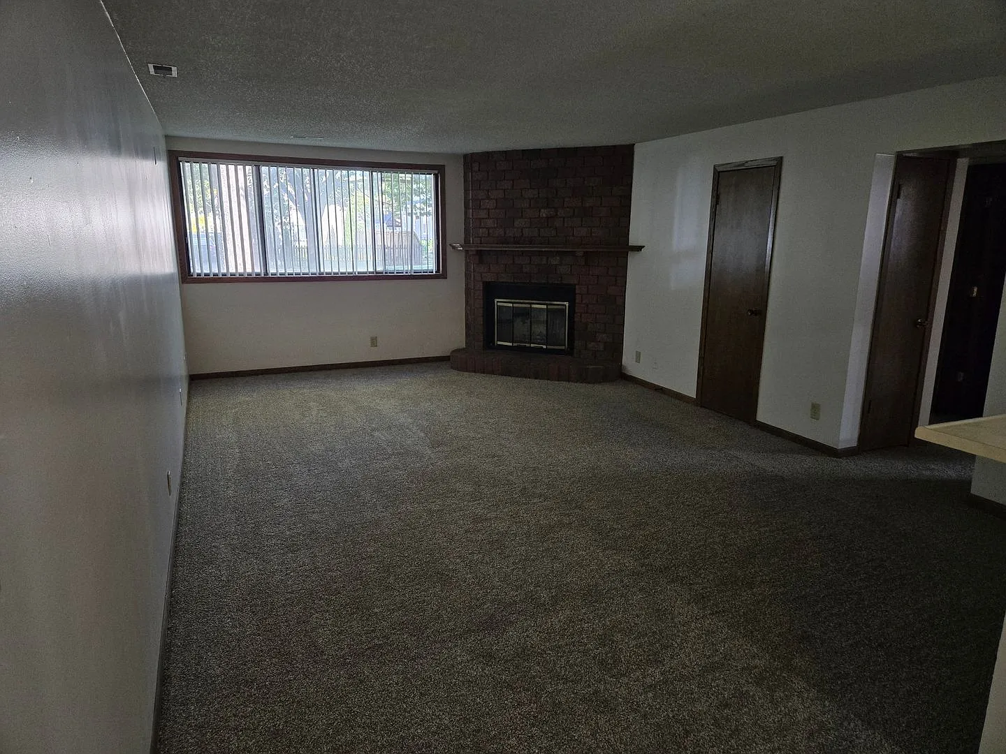 2909 Q Street Apartments — Photo 3