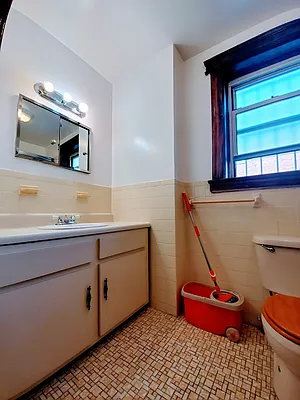 Rented by Compass | media 6