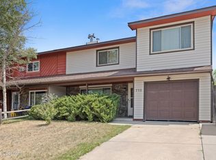 713 Trails Cir, Gillette, WY 82718