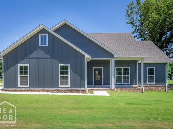 3007 Lynn Dr, Paragould, AR 72450