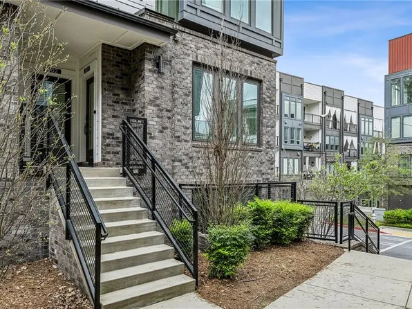 399 Pratt Dr #901, Atlanta, GA 30315