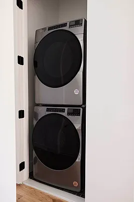 Rented by Spire Group | media 10