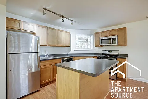 3047 W Logan Blvd Photo 1