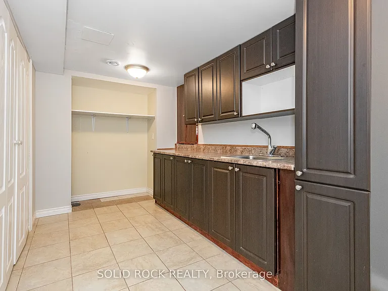 55 Gleeson Way W — Photo 48