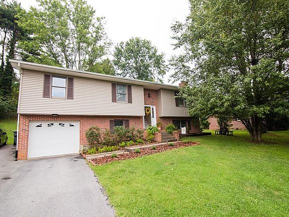 2nd image of 165 Hillside Dr