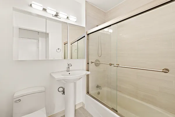 Rented by Douglas Elliman | media 20