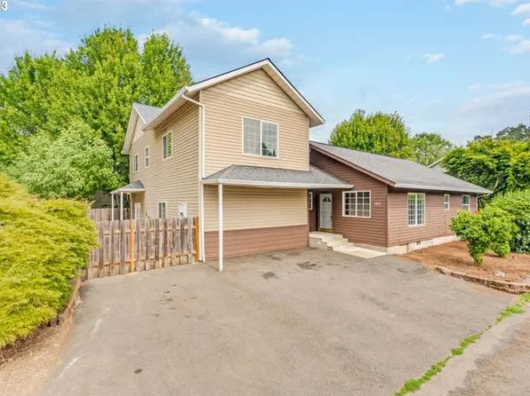 2825 Columbia Blvd, Saint Helens, OR 97051