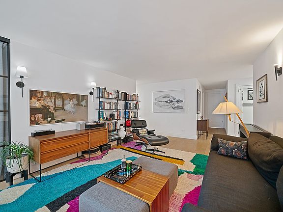 2nd image of 196 E 75th St APT 3F