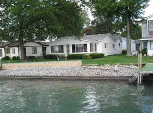 2045 S Channel Dr, Harsens Island, MI