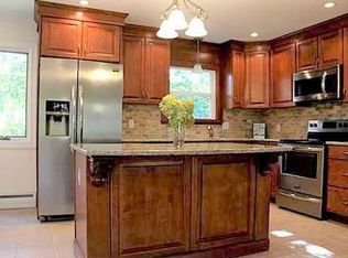 838 Spindle Hill Rd, Wolcott, CT 06716