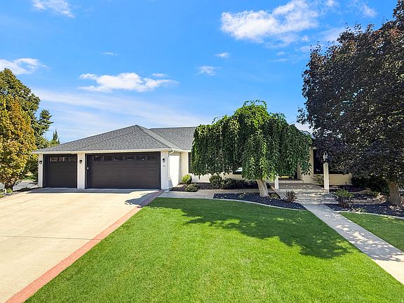2nd image of 28 N Shady Ln
