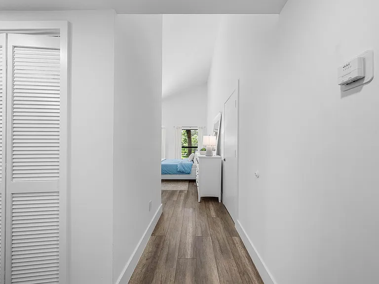 11863 Wimbledon Cir #504 — Photo 5