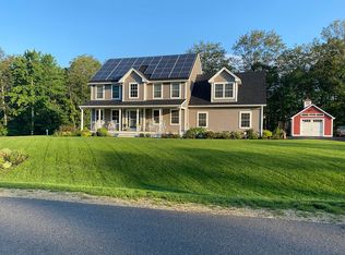 20 Chestnut Way, Lee, NH 03861