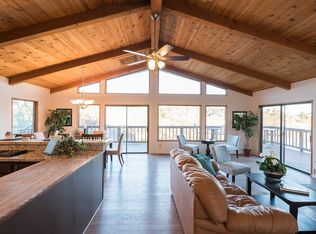 2860 Lands End Rd, Bradley, CA 93426