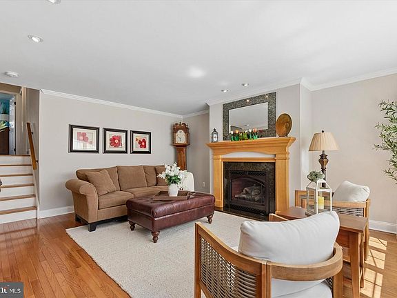 5th image of 181 Sleighride Rd