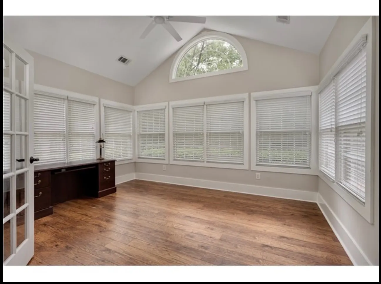 3 bed, 1893 sqft, $3,000 — Photo 3