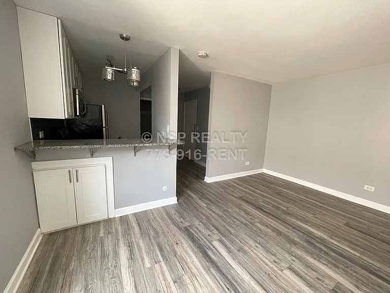 663-518 W Grace St — Photo 7