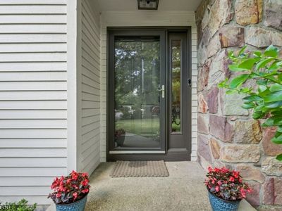 20 Lenape Dr, Roseland, NJ, 07068