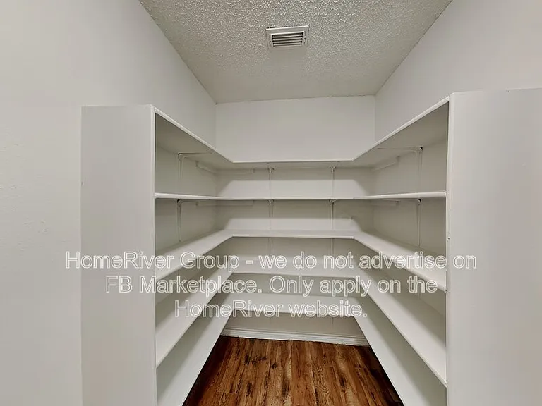 9710 Criswell Crk — Photo 9