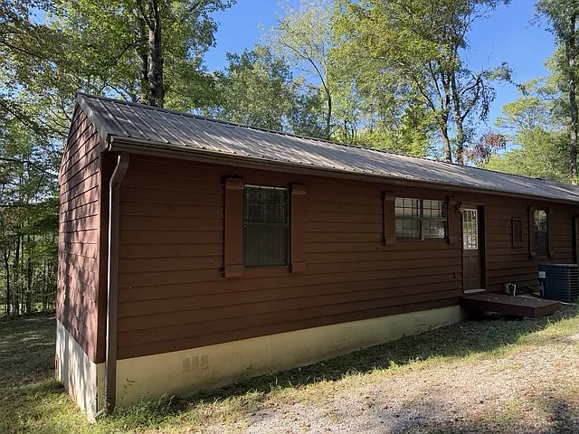 2 bed, 575 sqft, $950 — Photo 2