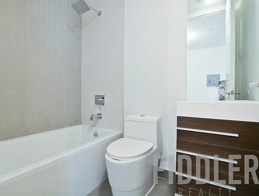 Rented by Fiddler Realty | media 38