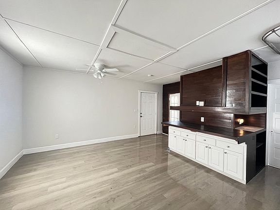 4th image of 307 S J St #3