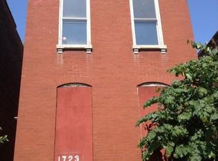 1723 Oregon Pl, Saint Louis, MO 63104