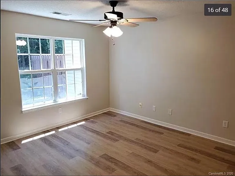 9906 Birch Knoll Ct — Photo 12