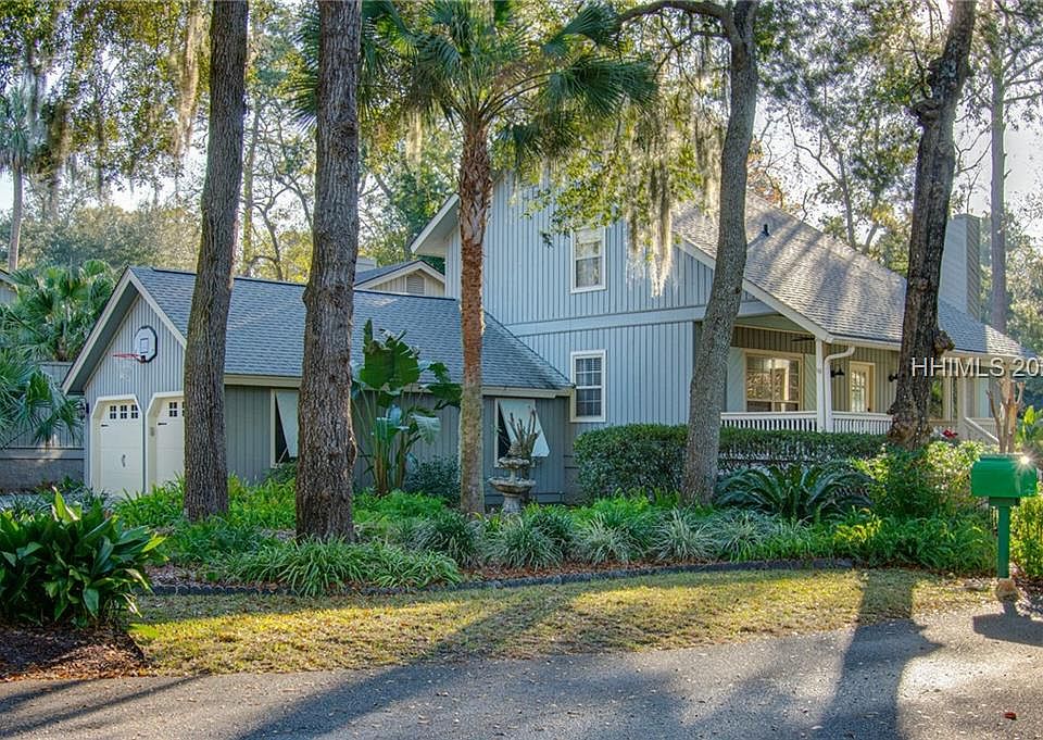 1st image of 1 Evergreen Ln