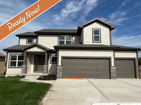 19624 W 196th St, Spring Hill, KS 66083