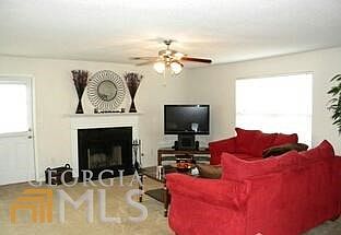 5th image of 4858 Bryant Dr