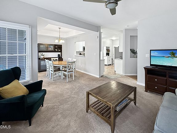 5th image of 8221 Hempshire Pl APT 105