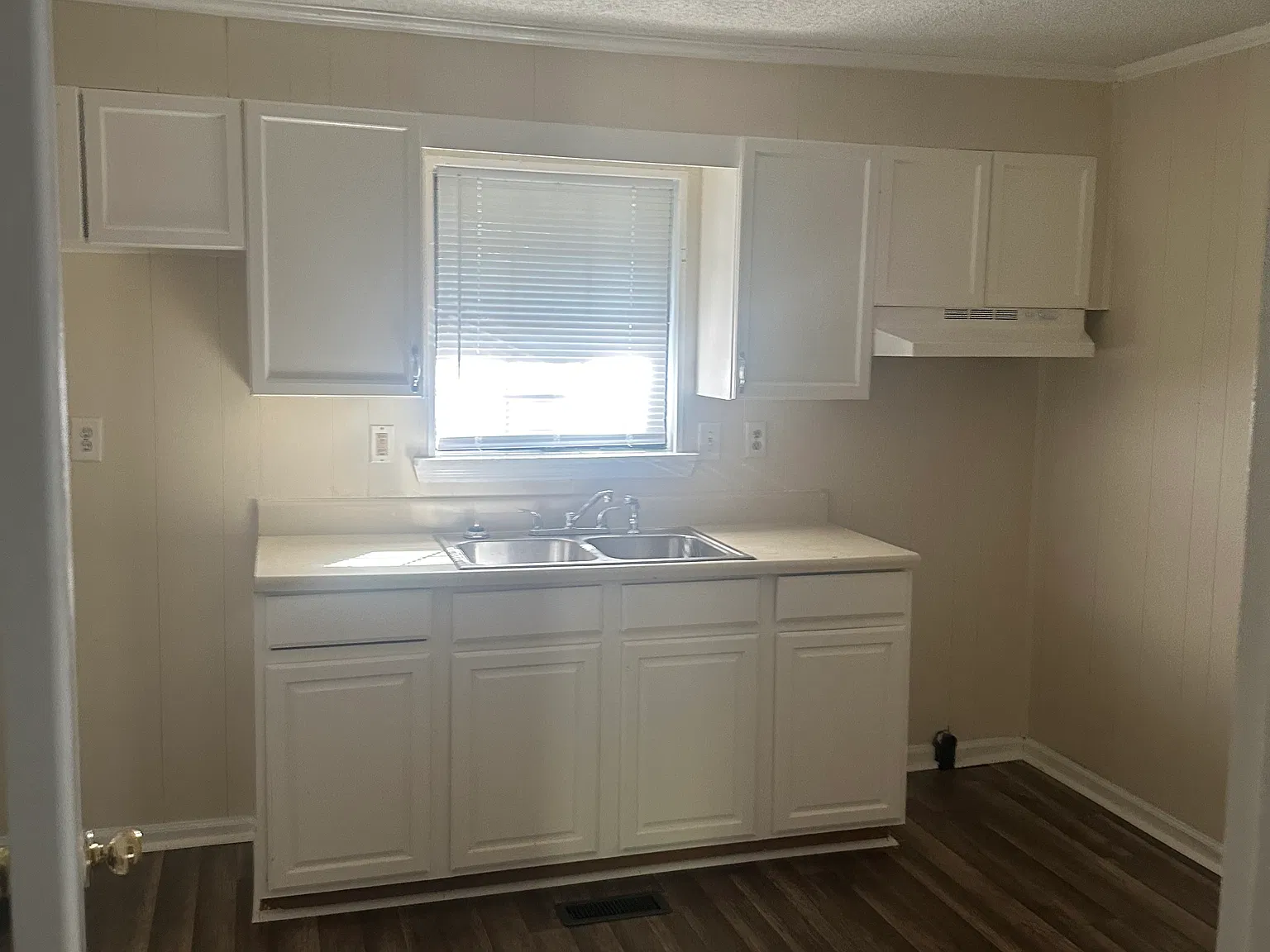 2 bed, 768 sqft, $750 — Photo 4