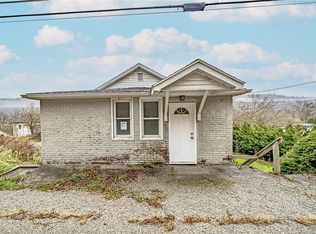 980 Crucible Rd, Rices Landing, PA 15357