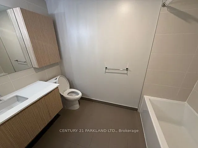 10 Deerlick Ct #204 — Photo 14