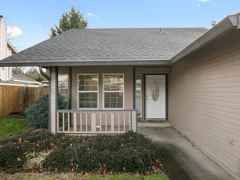 1207 NE 166th Ave — Photo 25