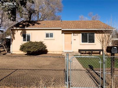 1216 Aspen Ave, Colorado Springs, CO, 80905