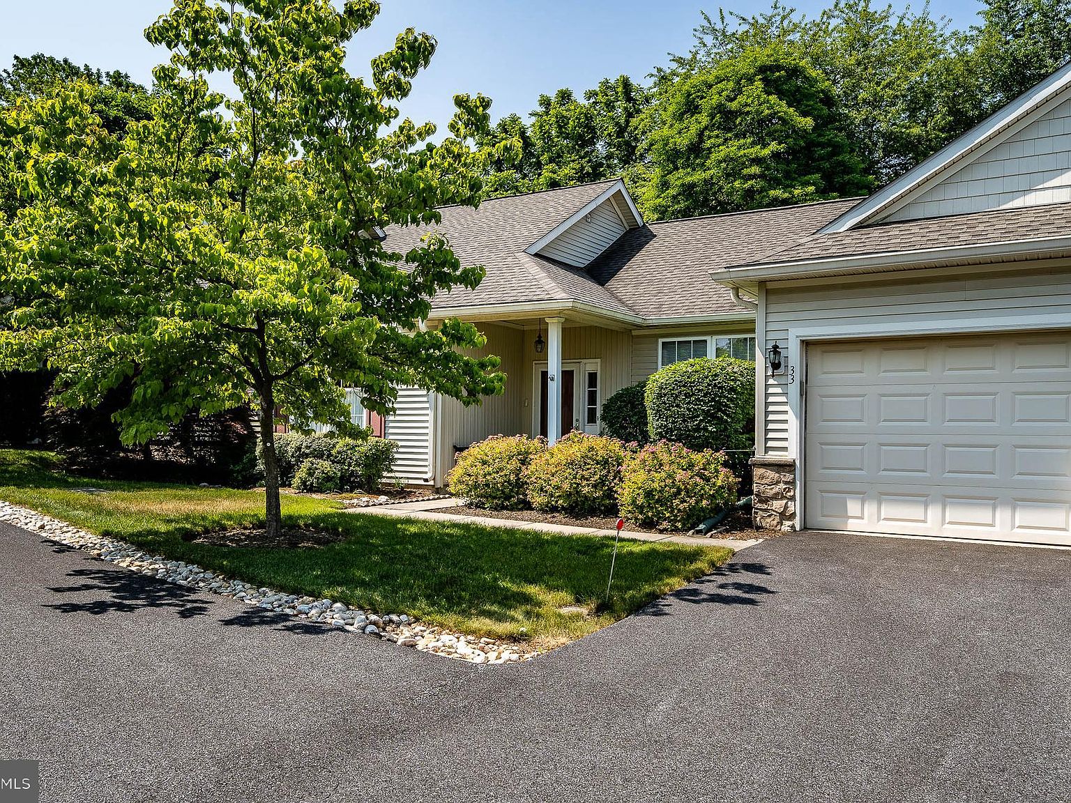 33 Fox Run, Glen Mills, PA 19342 | Zillow