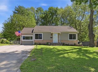 8233 Woodward St, Overland Park, KS 66204