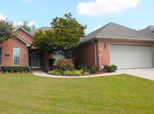 210 Woodfield Ct, Florence, AL 35630