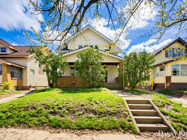 1058 4th St NW, Grand Rapids, MI 49504