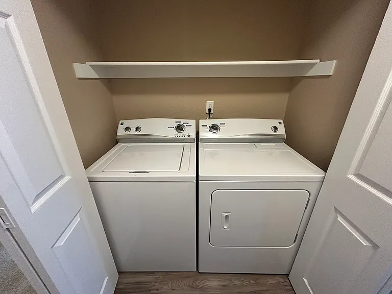 Wind Chase Apartment Homes — Photo 34