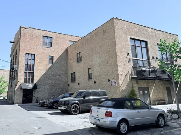 1128 W Ardmore Ave APT 3, Chicago, IL 60660